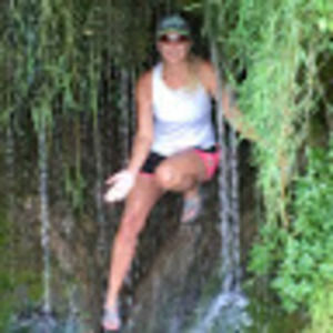 Meet your Posher, Laury